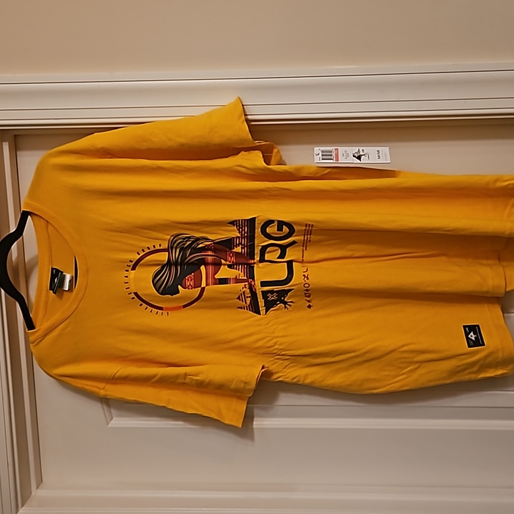 LRG Men Tshirt